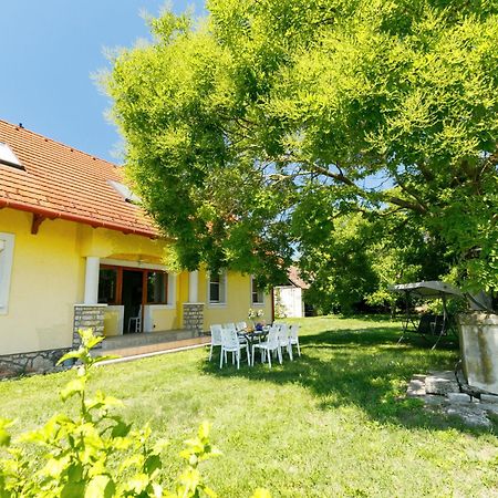 Holiday Home Golf Tee By Interhome Balatonudvari Exteriér fotografie
